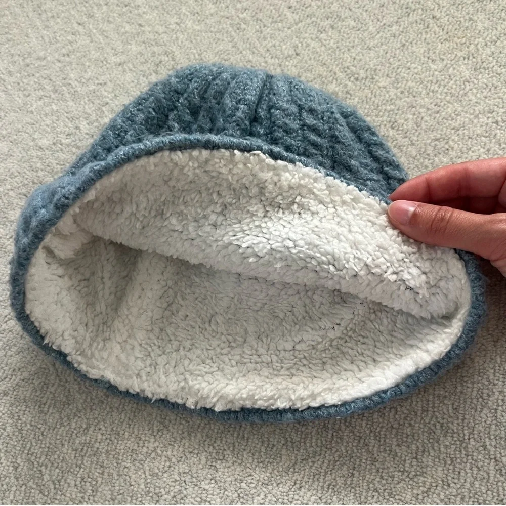 Turtle Fur Blue Knit Beanie Hat